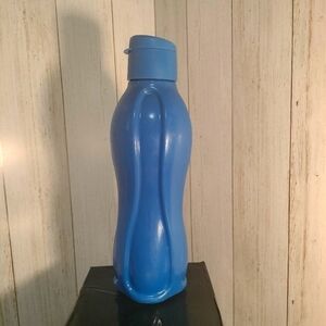 Tupperware Eco water bottle 1L Blue flip top BPA free #9087 (B3)